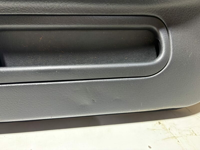 R32 GTR Door Trims Pair - Image 9