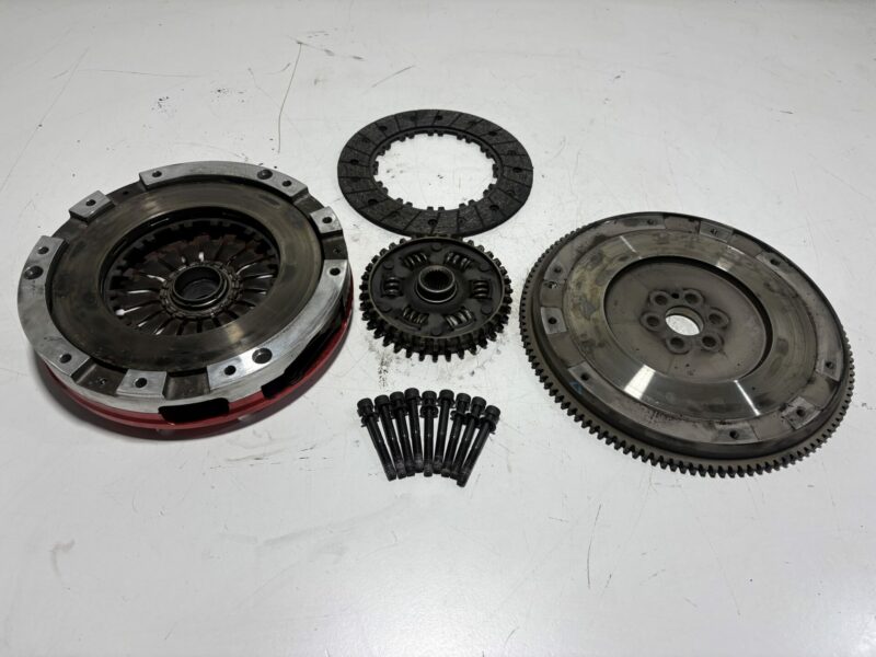 Nismo Coppermix Twin Plate Clutch R33 GTR - Image 5