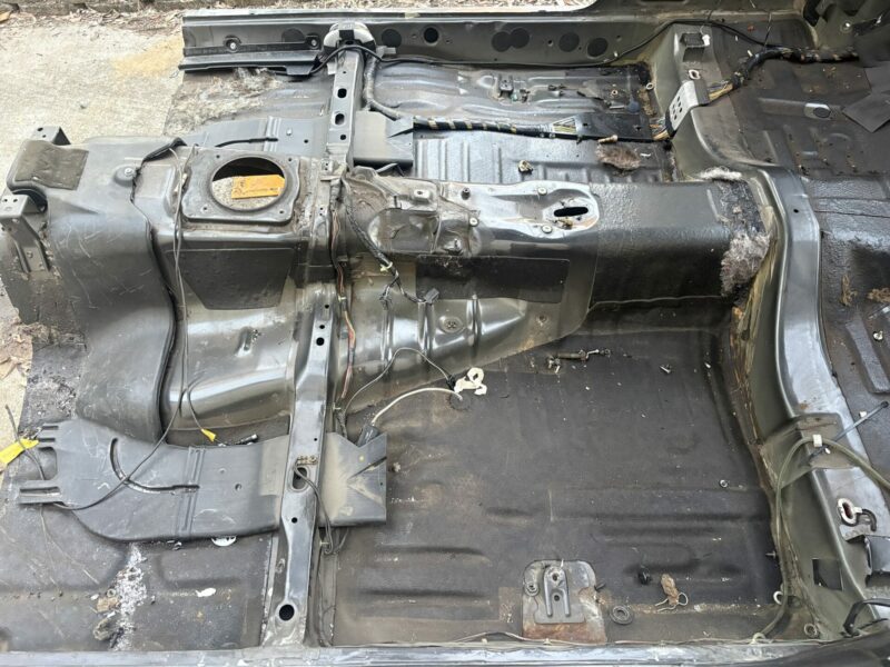 R32 GTR Rear Half Cut - Image 4