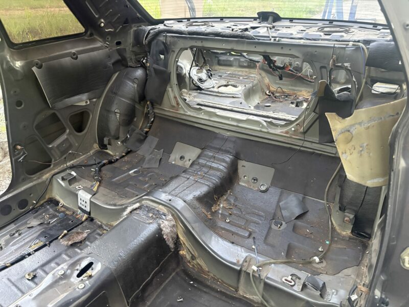 R32 GTR Rear Half Cut - Image 3