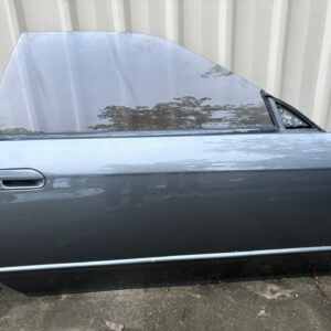 R32 Coupe Drivers Door Complete