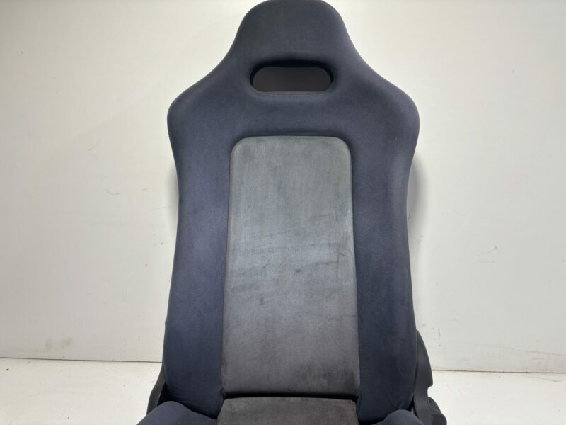 R32 GTR Passenger Seat - Image 3