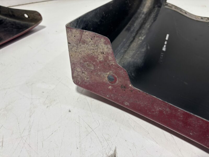 Genuine R33 GTR Rear Pods - Image 6