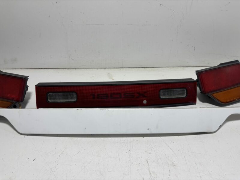 Genuine 180sx Tail Lights and Garnish - Image 3